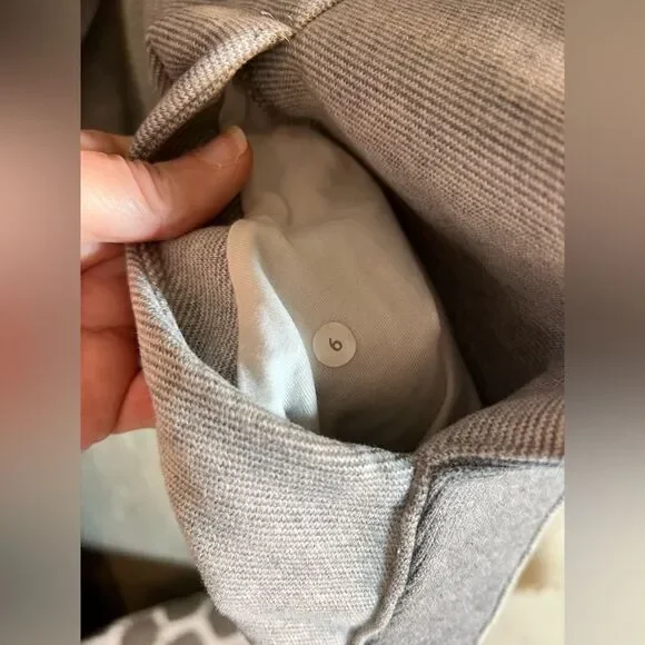 Lululemon Athletica Scuba Gray Zippered Fitted Hoodie 6 Sweatshirts & Hoodies